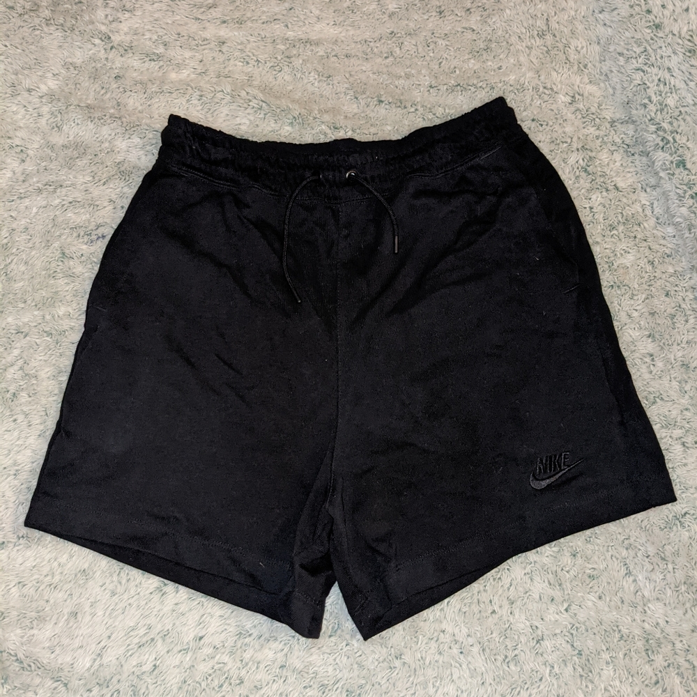 black nike boy short